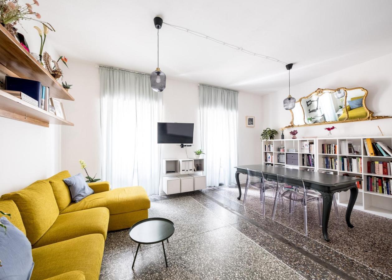 Domus Deiana Apartment Cagliari Ngoại thất bức ảnh