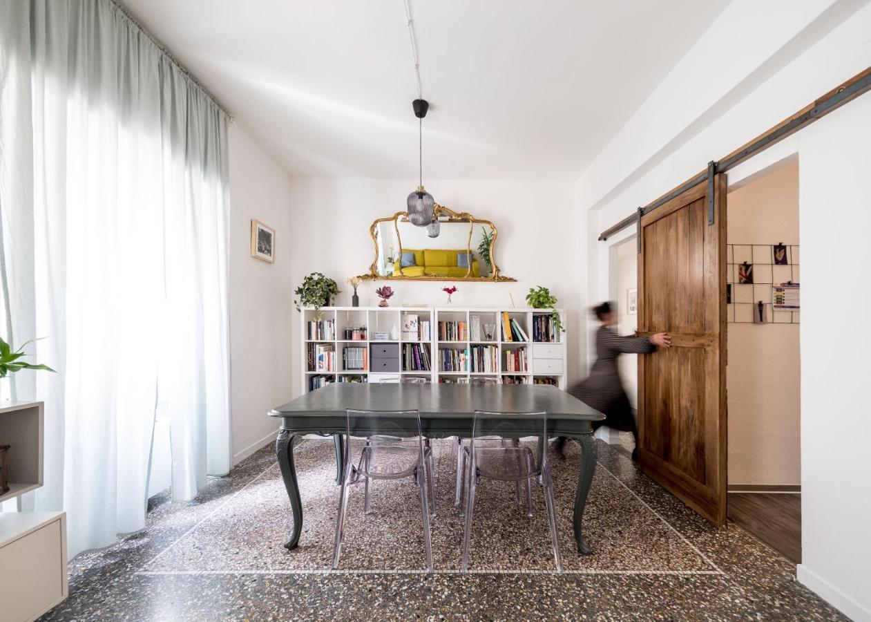 Domus Deiana Apartment Cagliari Ngoại thất bức ảnh